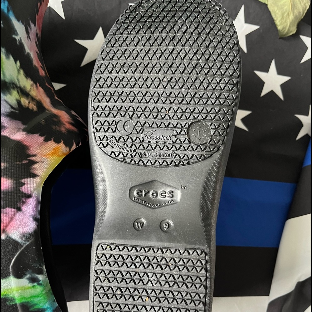 Crocs - Picture 3 of 6